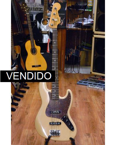 Fender Deluxe Power Jazz Bass Honey Blonde